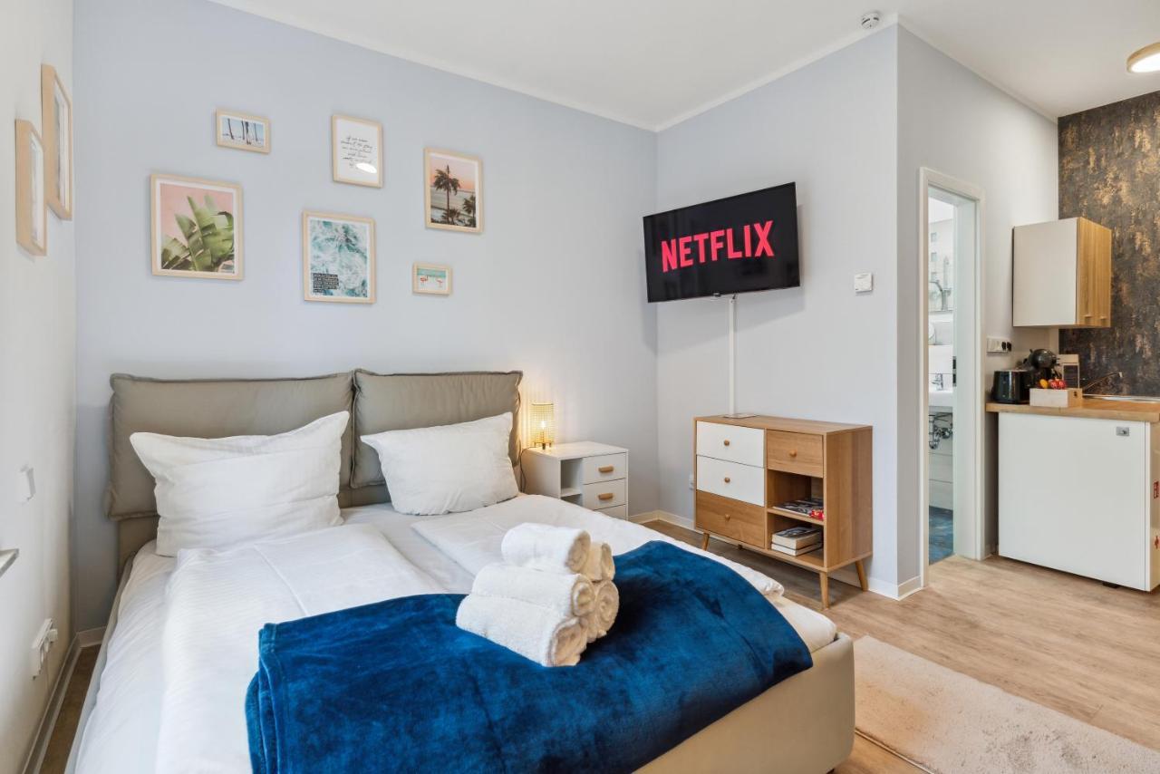 Vorstadtoase - 2 Personen - Eichwalde, Naehe Ber - Queensize-Bett, Netflix, Parken Eksteriør billede